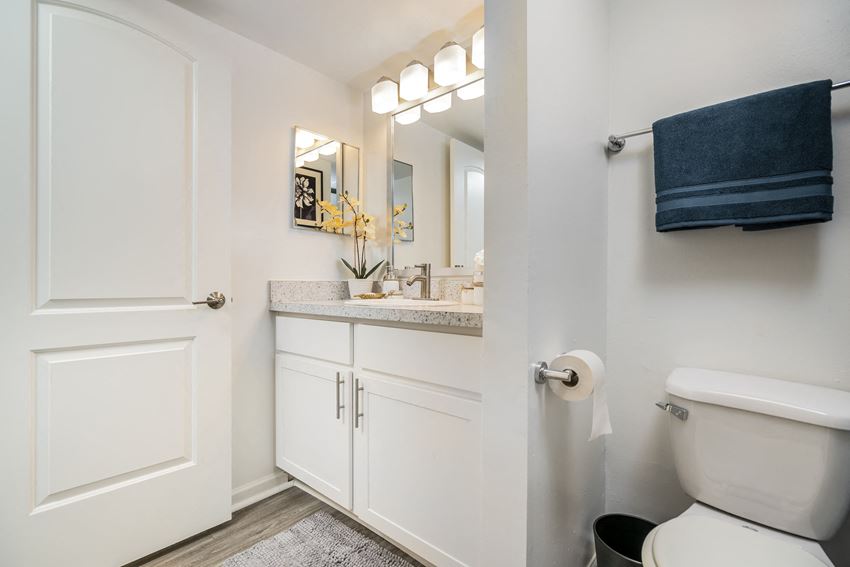 The Pines Of Cloverlane Apartments, 4907 Cloverlane Dr, Ypsilanti, MI